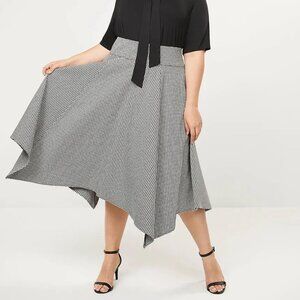 Lane Bryant Size 14/16 Asymmetrical Skirt Houndstooth Elastic Waist Black White